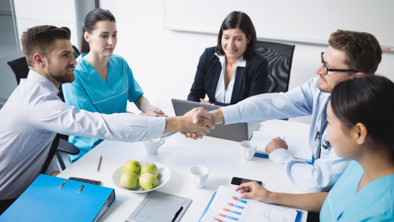 Clinical Communication and Collaboration Market Size, Share &amp; Forecasts To 2033