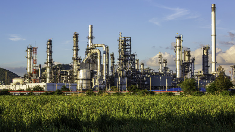 The Future of the Chemical Industry: Innovation, Sustainability, and Growth