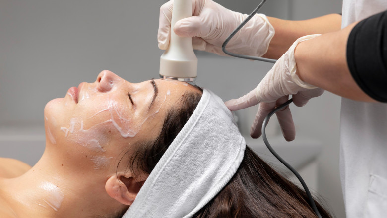 The Safe Hydrafacial Treatment for Glowing Skin Without Downtime