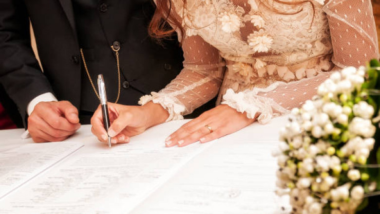 Top 10 Must-Have Items for Your Wedding Registry