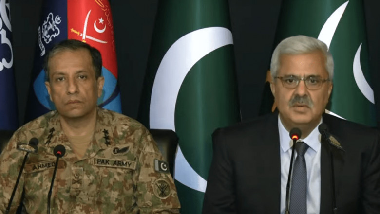 Tensions Escalate as Pakistan Accuses India of Orchestrating Balochistan Bus Attack