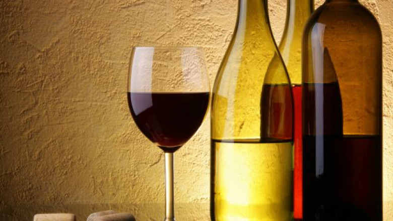 Flavoured Wine Market Scenario: Current Landscape and Strategic Implications
