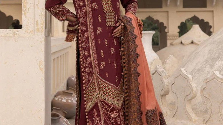 CINQ Unstitched Suits