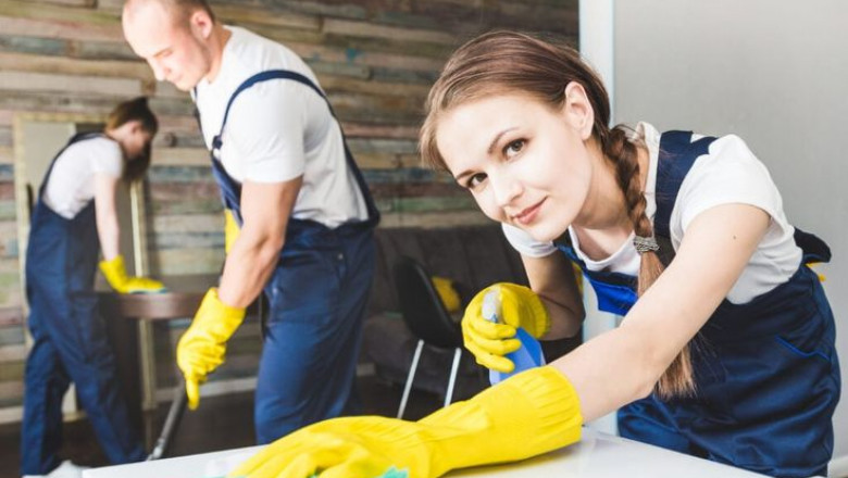 Hire Sofa cleaning Dubai experts at top company as Urban Mop
