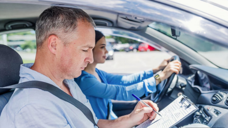 Master Manual Driving Quickly with Intensive Driving Courses in Cambridge
