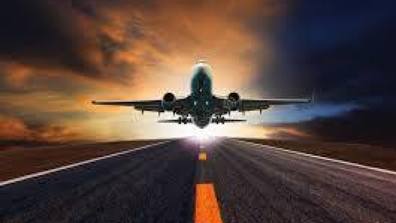 101 Qatar Airways Contact Methods Including Toll-Free Calls, Email Forms, and Live Support