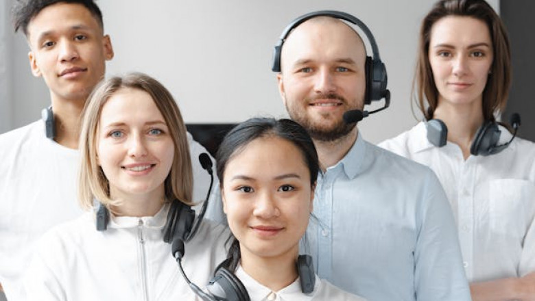 12 Ways to Talk to Someone at Qatar Airways Agent