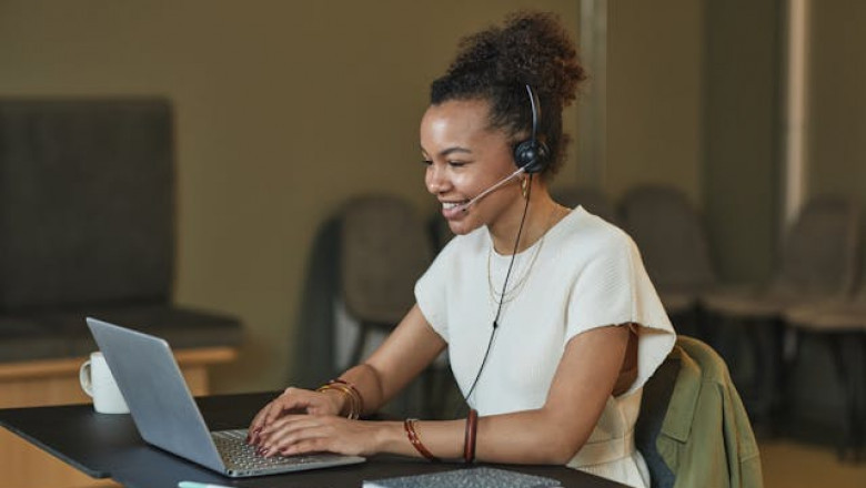 12 Ways to Talk to Someone at Travelocity