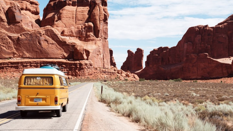 8 Ways to Reach Expedia Customer Care: The Complete Guide