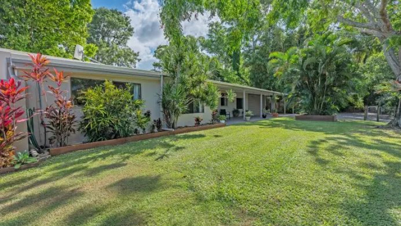 Discover the Perfect Family Homes 4670 with Scott Wade