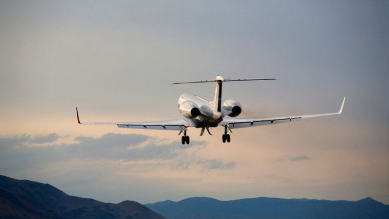 Experience the Luxury of Private Aviation with FlightWorks