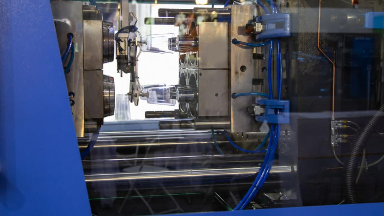 Haitian International: Strategy, Innovations, and Developments in the Russia Injection Molding Machine Market