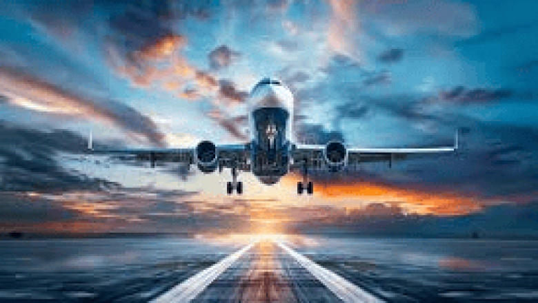 Ways to Reach With  American Airlines Customer Service Through Phone Number, Chat and Email Options: A Detailed Guide