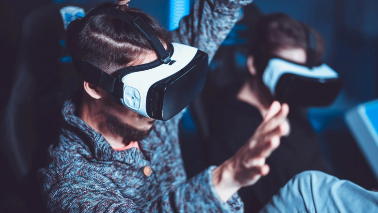 Why Hyper-Immersion Is the Future of the VR AR Experience
