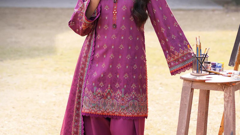 Discover the Elegance: Shopping Asim Jofa Latest Collection