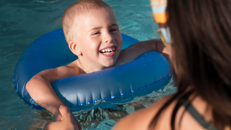 From Beginners to Advanced: Swimming Classes That Grow with Your Child
