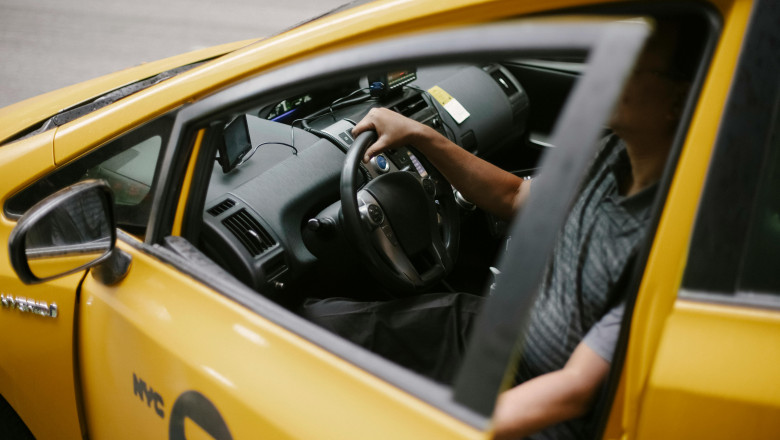 Discover the Comfort of Silver Taxi Melbourne