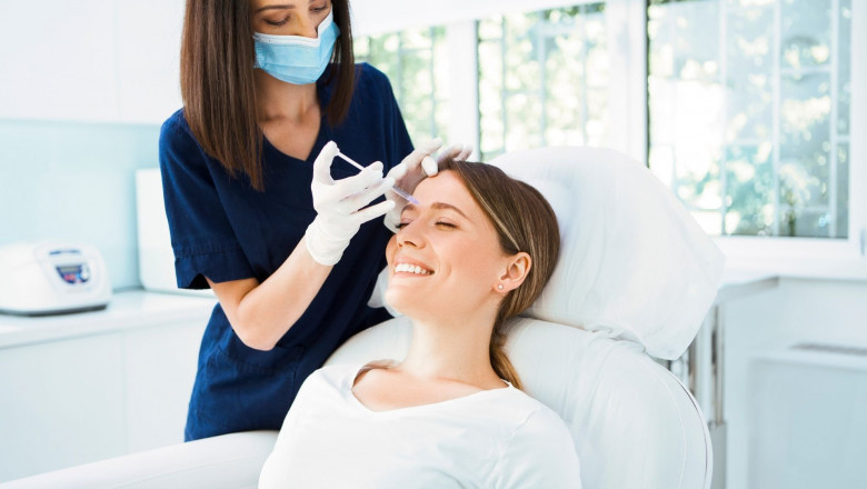 How Does Peptide Treatment Work?