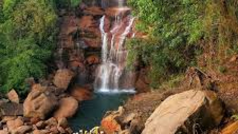 How to Plan a Monsoon Trip to Meghalaya’s Waterfalls