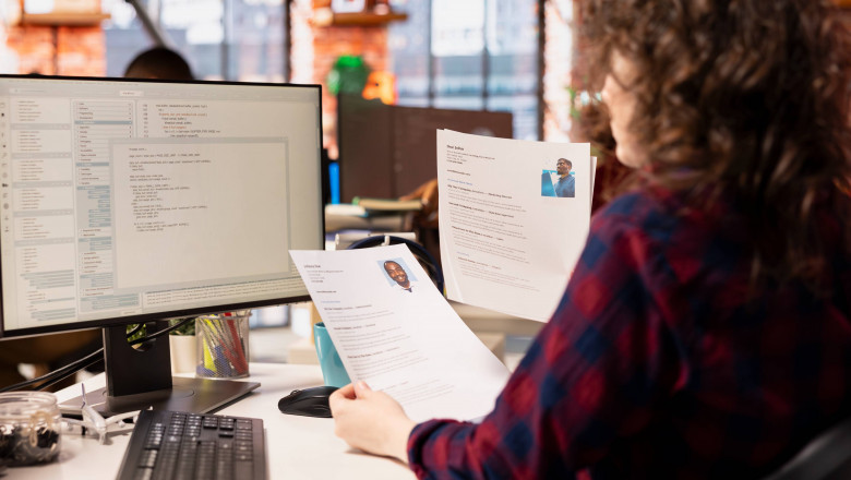 The 10 Best Resume Builders for UAE 2025