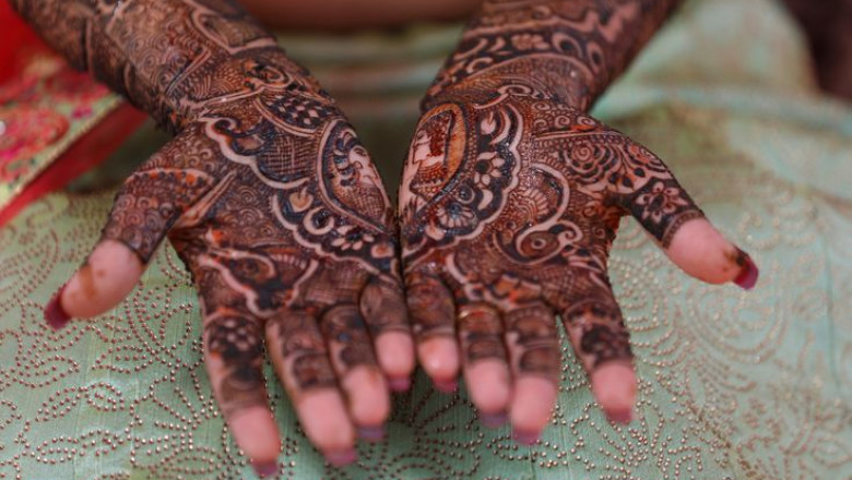 Traditional Dulhan Mehndi Designs That Blend Culture and Contemporary Art
