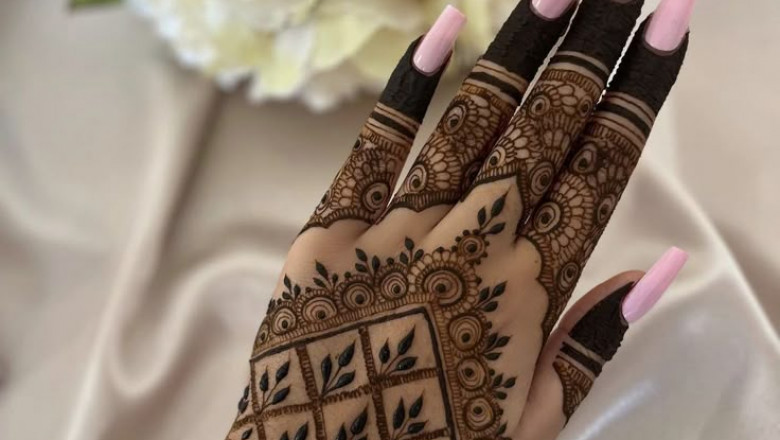 Unique and Trendy Back Hand Mehndi Designs for Brides &amp; Bridesmaids Now