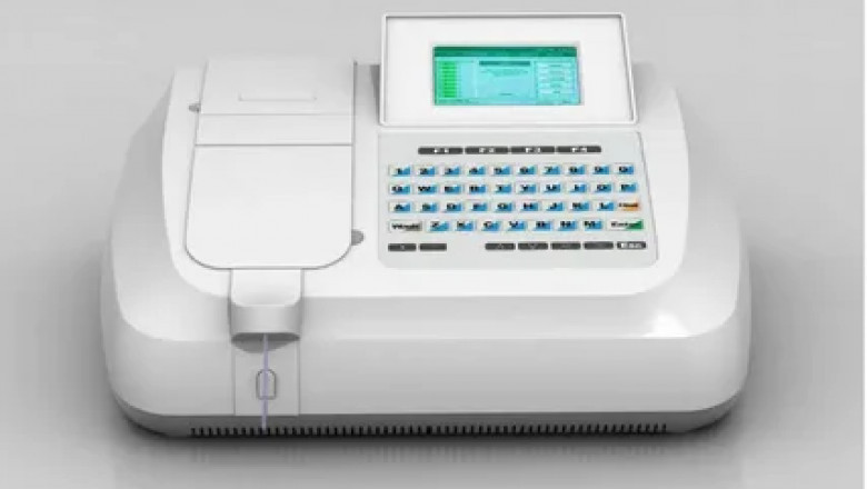 Biochemistry Analyzers Market Report: Strategies for Growth and Challenge Mitigation