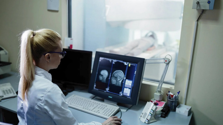 Emerging Trends Shaping the Future of AI in Cancer Care