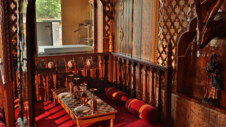 Hotel Hazarduari – The Best Affordable Restaurant Near Dumdum Airport