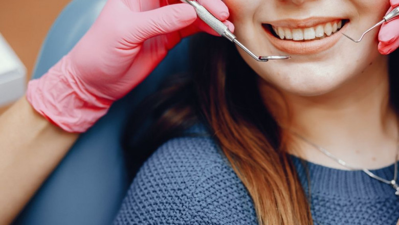 How can I choose the best dental clinic for regular checkups?
