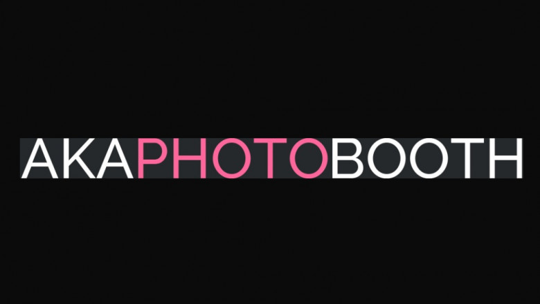 Reasons for Choosing AKA Photo Booth for Entertainment at Events in Pembroke Pines and the Surrounding Areas