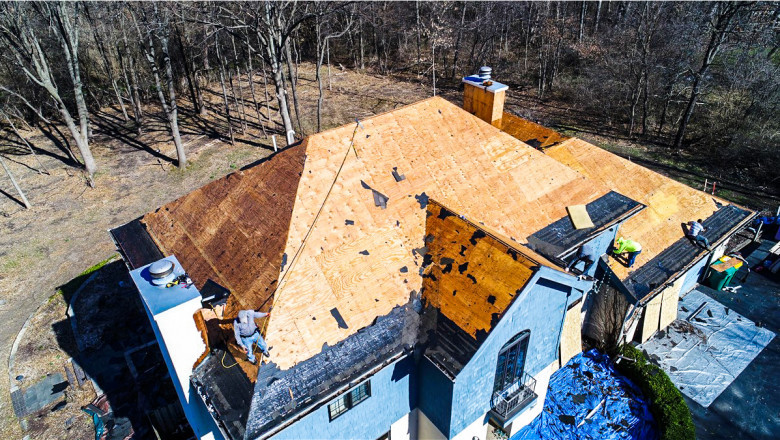 Roof Replacement: What Every Santa Clarita Homeowner Should Know