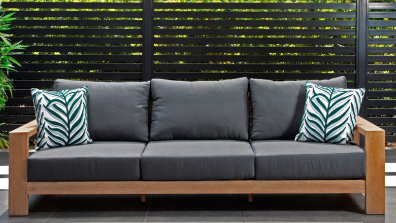 Transform Your Space: Outdoor Furniture Sale at Cassa Vida!