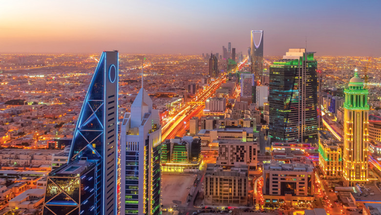 Saudi Arabia Smart Cities Market Size, Share | Trends Report 2025-2033