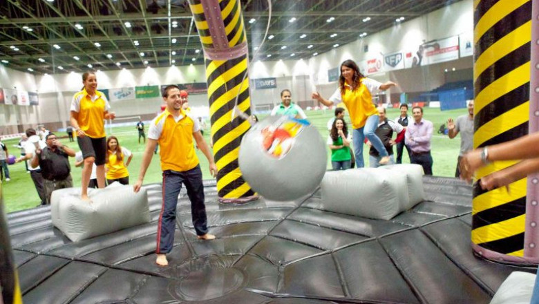 Level Up Your Workplace Energy with the Best Team Building Activities in Dubai