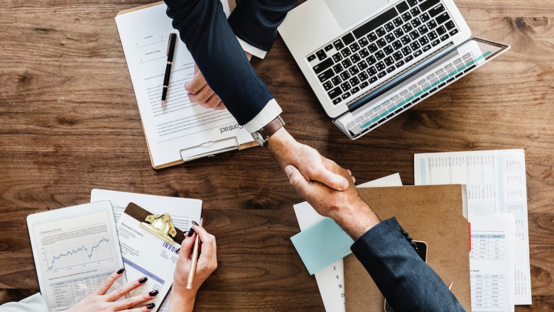 Avoid Scams: Work with a Legitimate Crypto Recovery Firm Like Tawny Swift