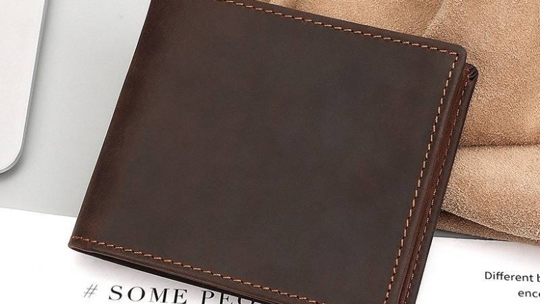 Discover the Ultimate in Everyday Elegance with Mens Leather Bifold Wallets