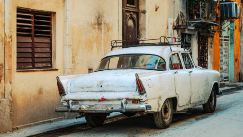 Top 3 Best Places to Sell My Junk Car Online for the Best Price