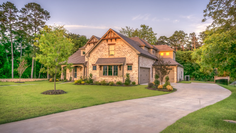 Protect Your Home with the Best Winnipeg Roofer – Charleswood Roofing