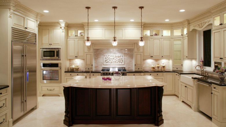 shaker kitchen cabinets