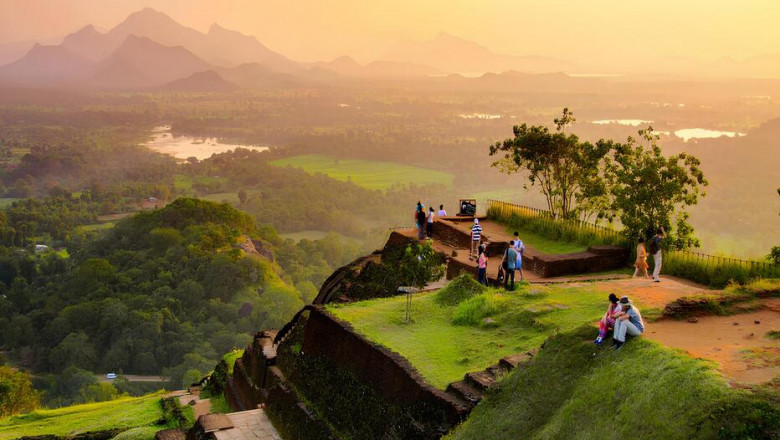 A Cultural Tour of Sri Lanka’s Temples and Sacred Sites