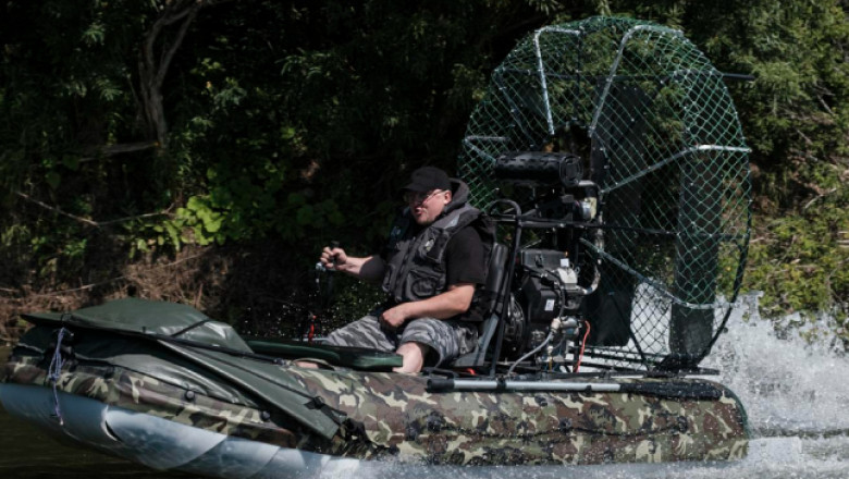 Explore Untamed Wilderness with an Airboat in Everglades