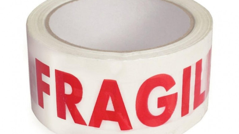How to Choose the Right Fragile Tape for Your Shipping Needs