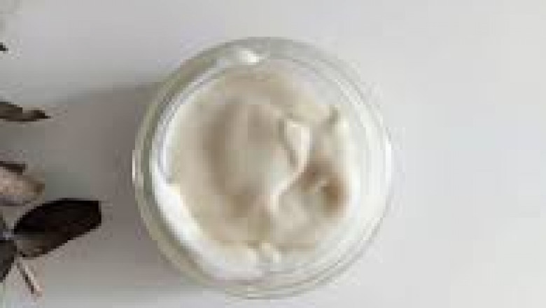 DMAE Cream Market Segmentation Analysis by Price Range and Quality