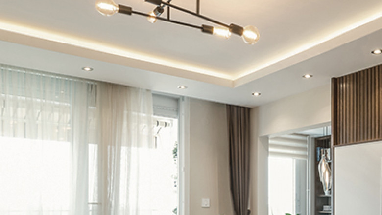 Ceiling Bulb Lights | Jaquar Bath + Light