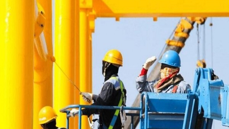 Industrial Coating Market Impacting Factors Include Raw Material Price Volatility and Regulations