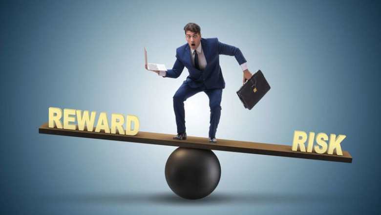 Mastering Chaos: 7 Essential Crisis Management Strategies