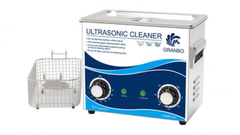 Elevate Your Oral Hygiene Routine with VSDent’s Ultrasonic Tooth Cleaner