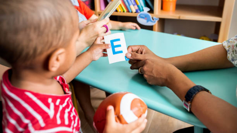 From First Words to Full Sentences: How Preschools Help Close Communication Gaps