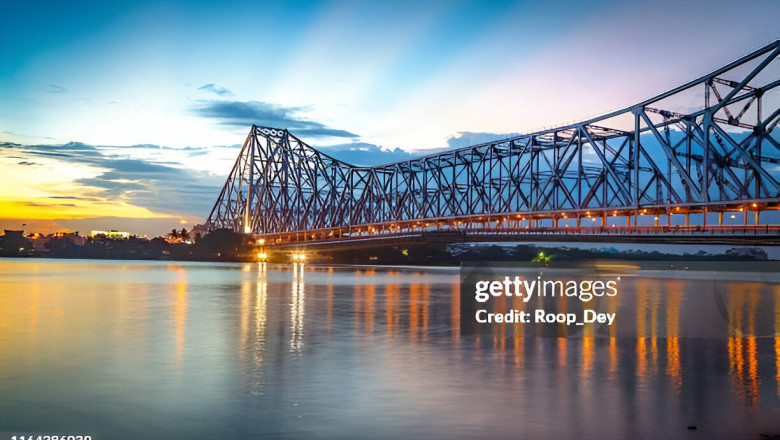 Kolkata Travel Guide: What to See, Eat &amp; Experience
